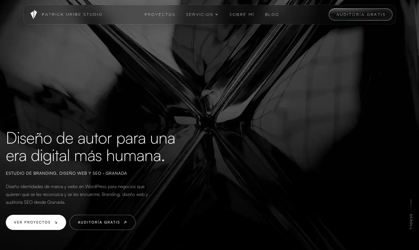 Page d'accueil du nouveau site de Patrick Uribe Studio avec la vidéo de verre et le menu flottant