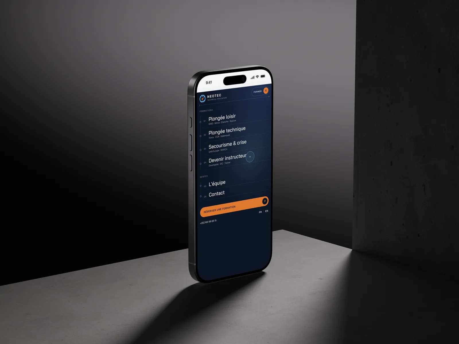 Neotec website menu on a phone: recreational and technical diving, first aid and instructors