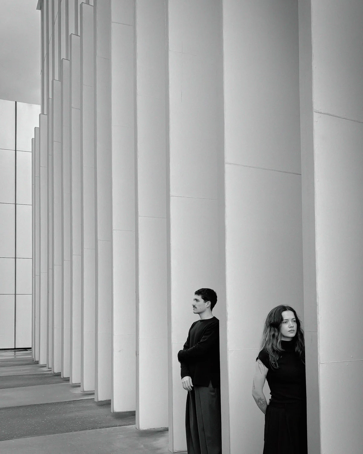 Juanjo Vega y Paula Girela, fundadores de pocoestudio, estudio de interiorismo en Granada