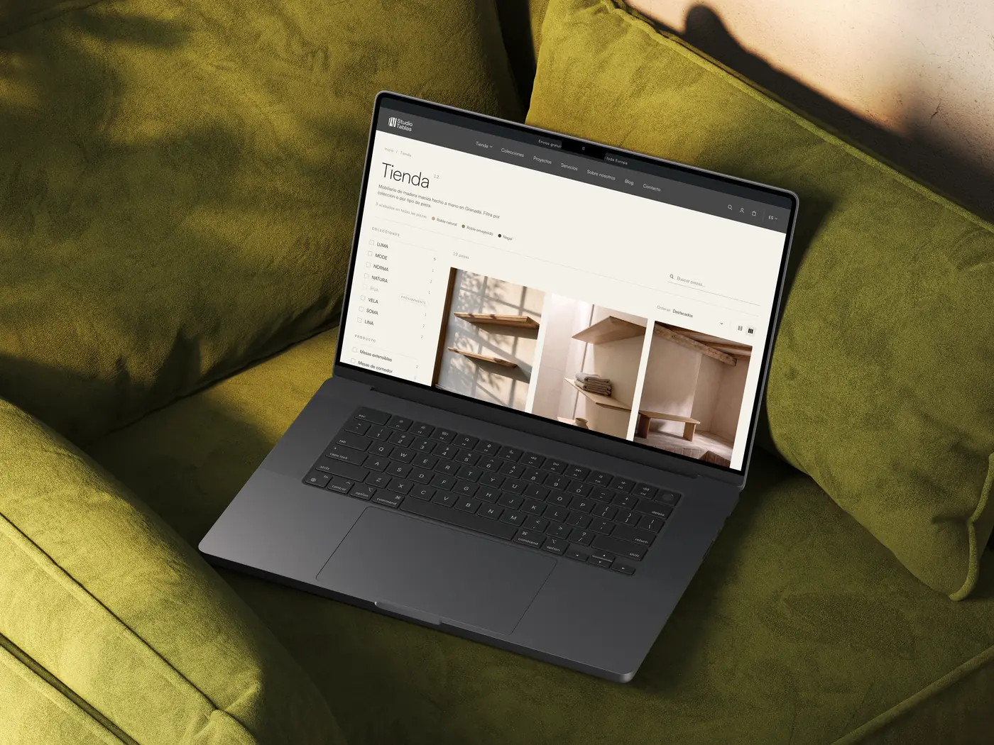 Studio Tablas online shop on a laptop: solid wood furniture catalogue with prices
