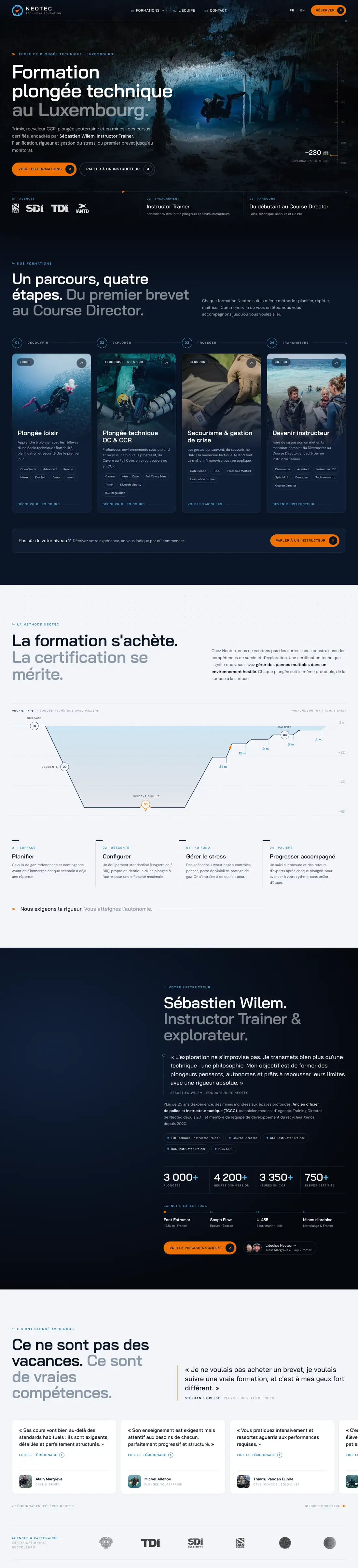 Web de Neotec en ordenador: formación en buceo técnico, recorrido de formaciones y perfil de inmersión